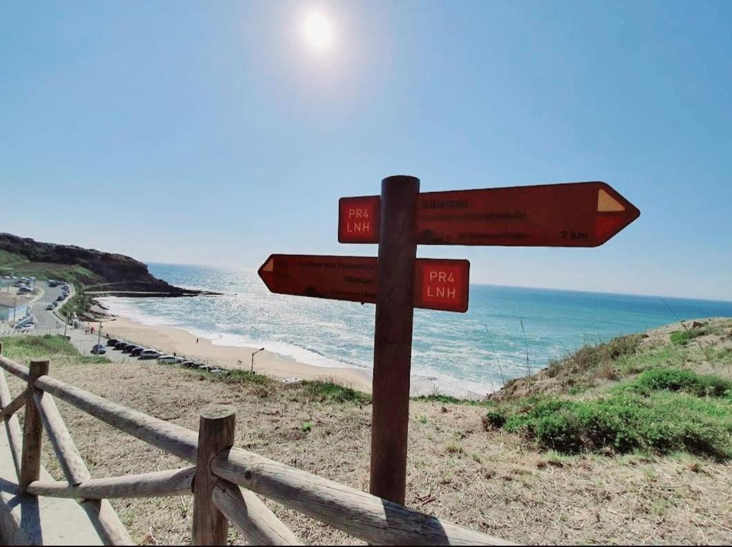 Porto Dinheiro Beach I Lourinhã Exteriör bild